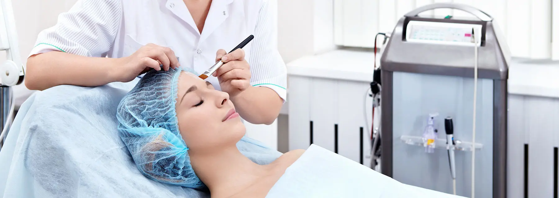 ¿Dónde estudiar cosmetología?