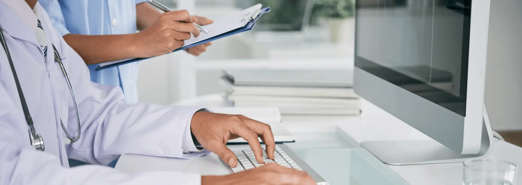 Máster en Gestión Sanitaria: cómo elegir la mejor formación para liderar en el sector salud