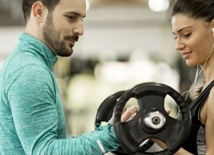 ¿Cuál es el sueldo de un entrenador personal?