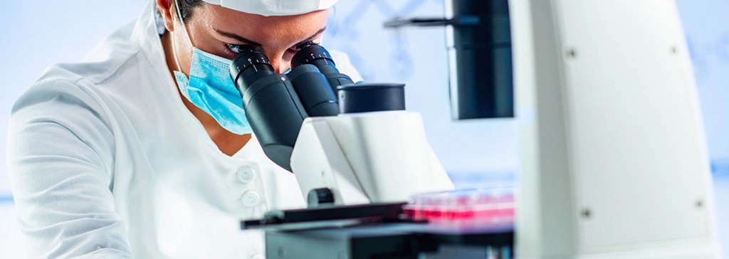 sueldo como biólogo molecular